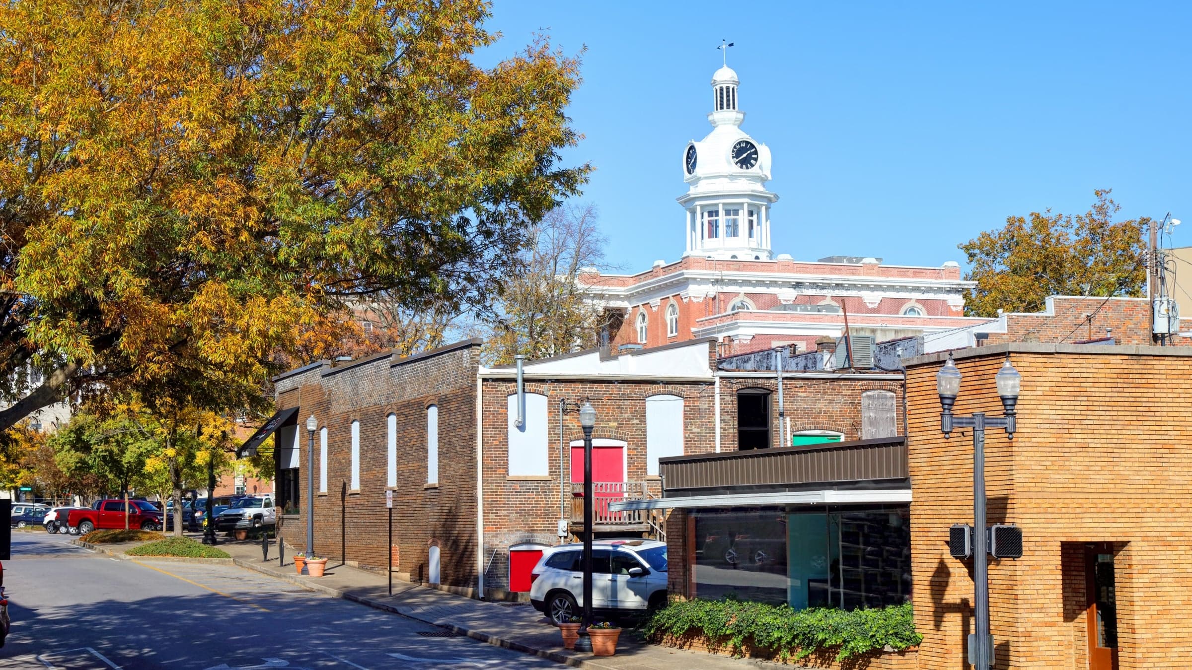 In Tennessee, the historic courthouse on downtown Murfreesboro's square